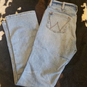 Women's Wrangler 28x32 High Waist Bootcut Stretch Denim. Smoke/Pet Free Home.